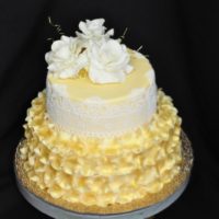 большой выбор тортов на свадьбу